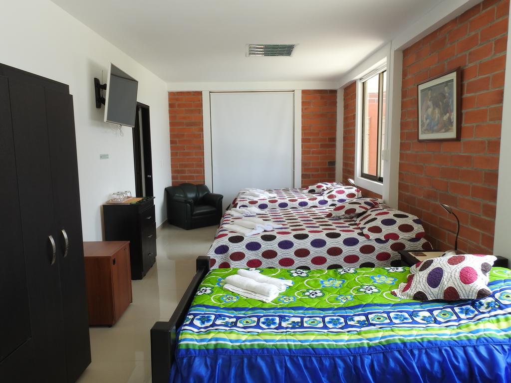 Hostal La Sultana Santa Rosa De Cabal Exterior foto
